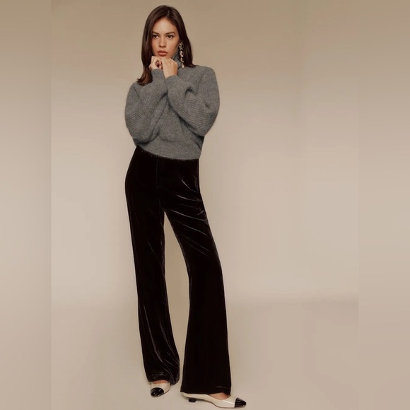 NEW NWT Reformation Sora Bootcut Velvet Pant in Black- Still Full Price - Picture 1 of 12